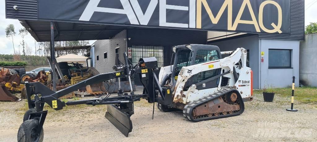 Bobcat T 590 HF Šmykom riadené nakladače