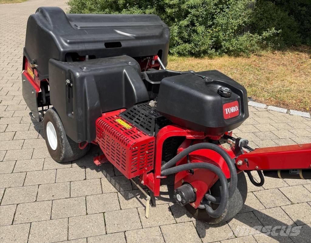 Toro ProCore 648S Aerátory a odmachovače