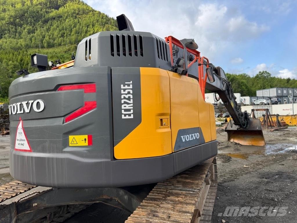Volvo ECR 235 E Pásové rýpadlá