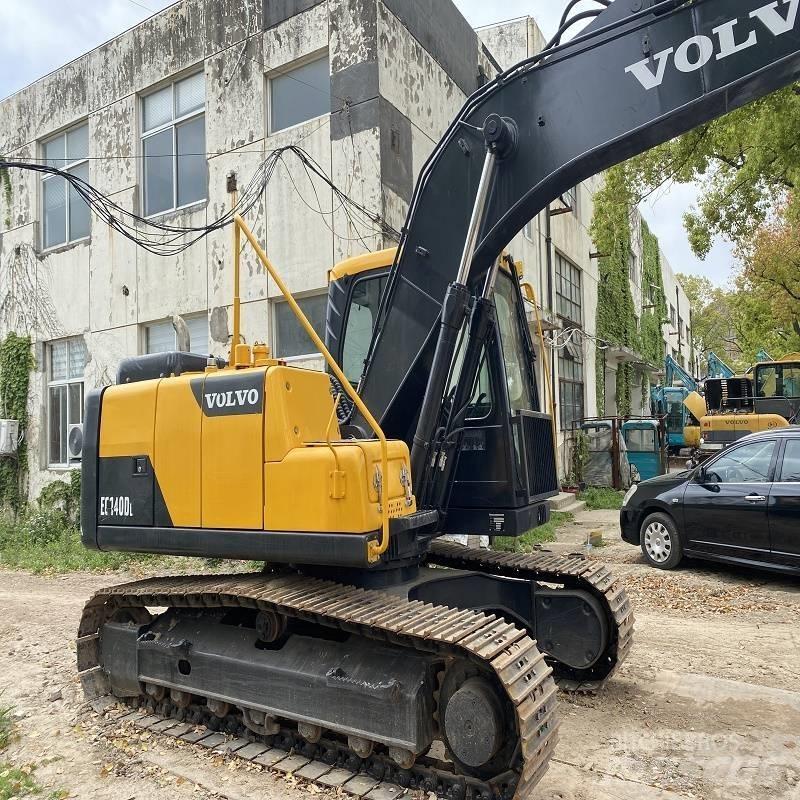 Volvo EC 140 DL Pásové rýpadlá