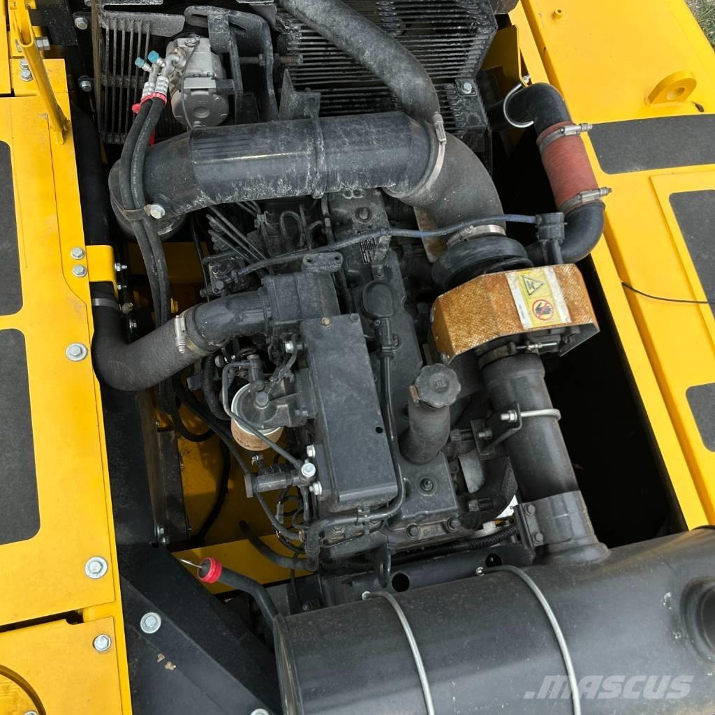 Komatsu 360-8 Pásové rýpadlá