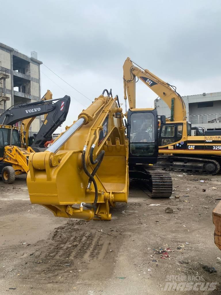 CAT 320 C Pásové rýpadlá