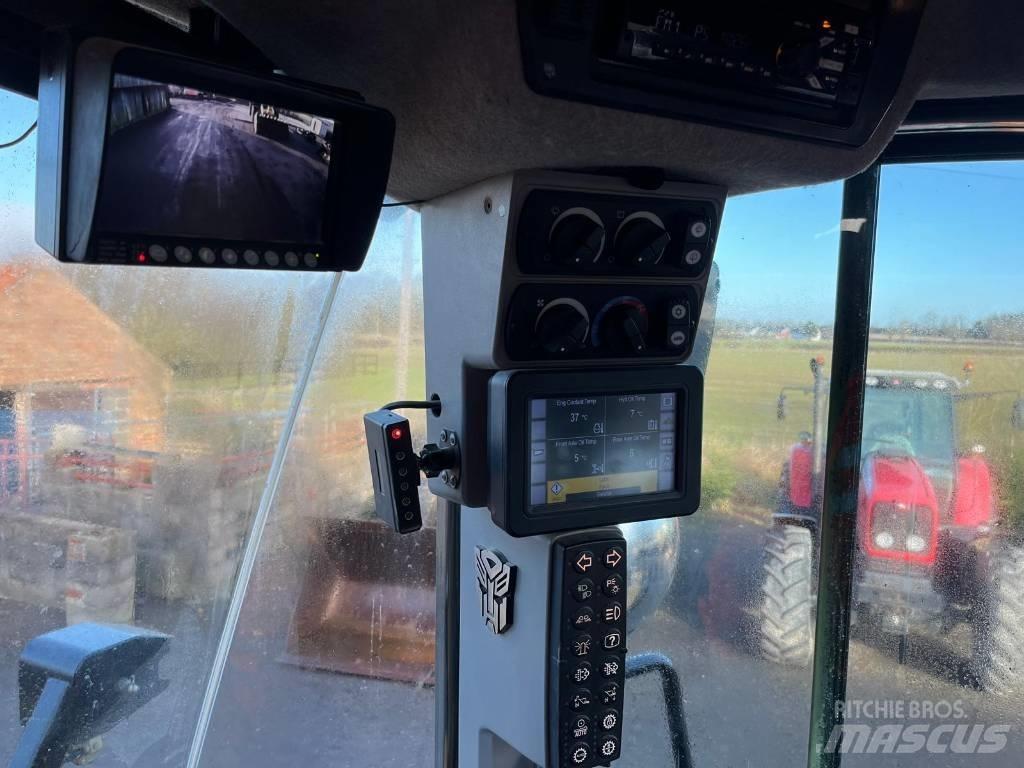 CAT 972 M Kolesové nakladače