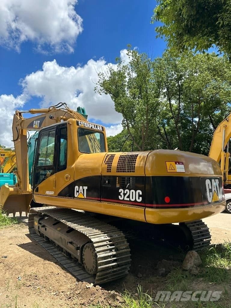 CAT CAT320C Midi rýpadlá 7 t - 12 t