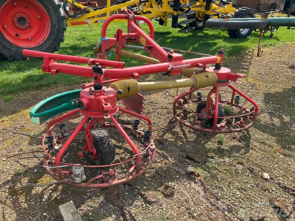 Kverneland 9360 Obracače a zhrabovače sena