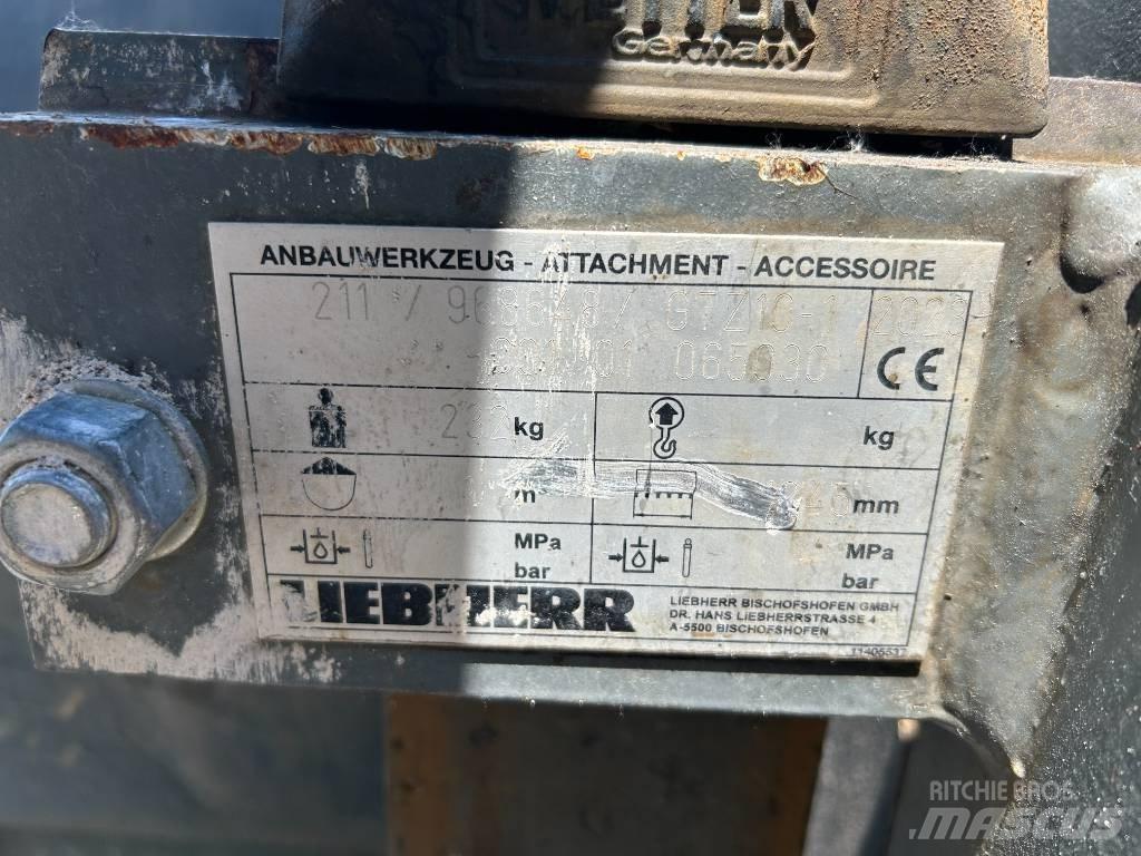 Liebherr L 506 Kolesové nakladače