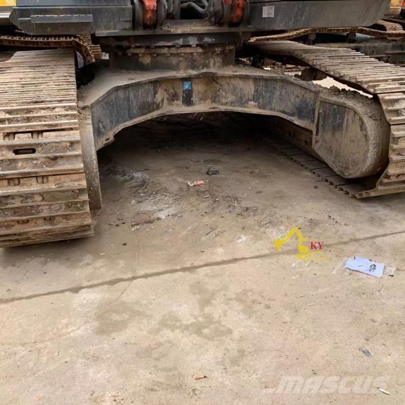 Hitachi 350 Pásové rýpadlá