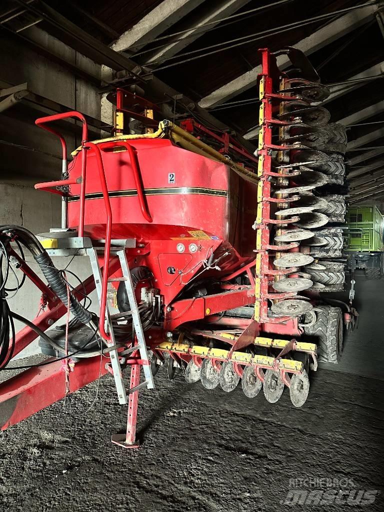 Väderstad Spirit800S Mechanické sejačky