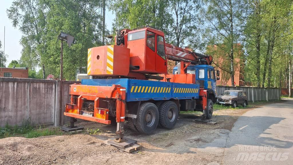 Iveco Pk680tk Žeriavy pre ťažký terén