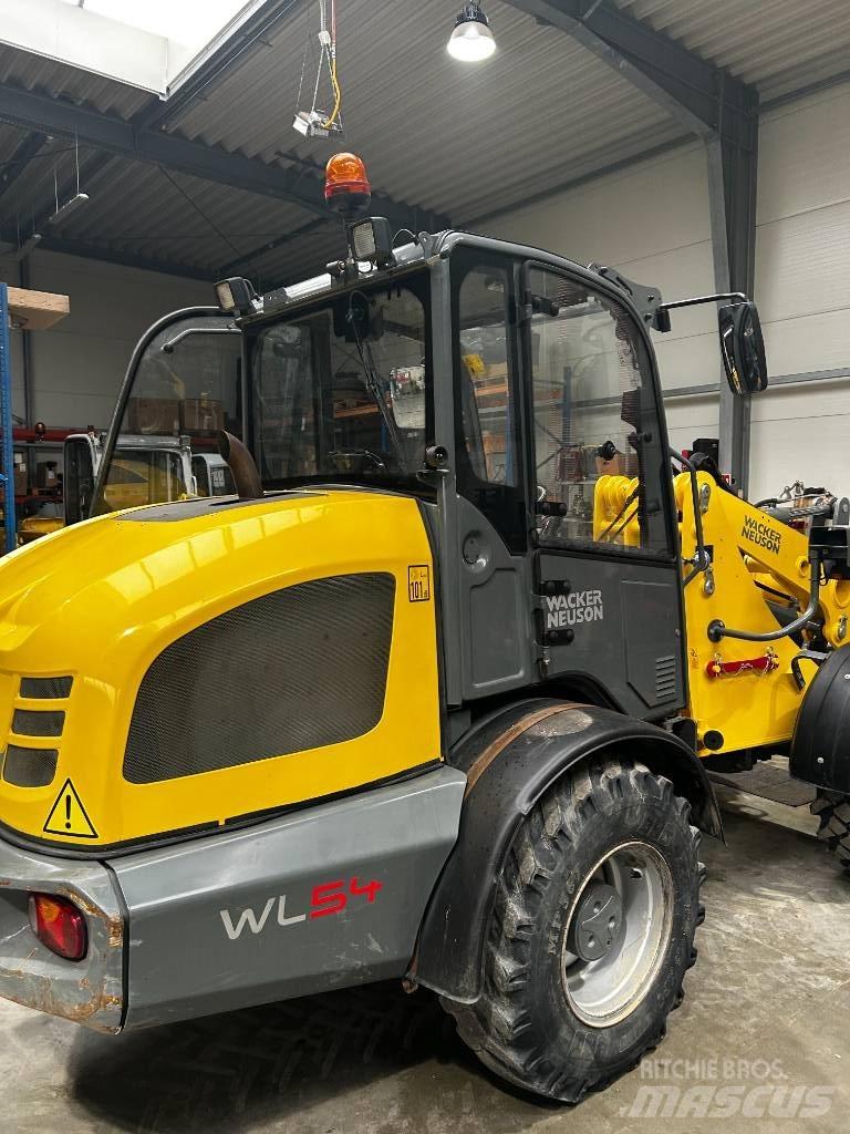 Wacker Neuson WL 54 Kolesové nakladače