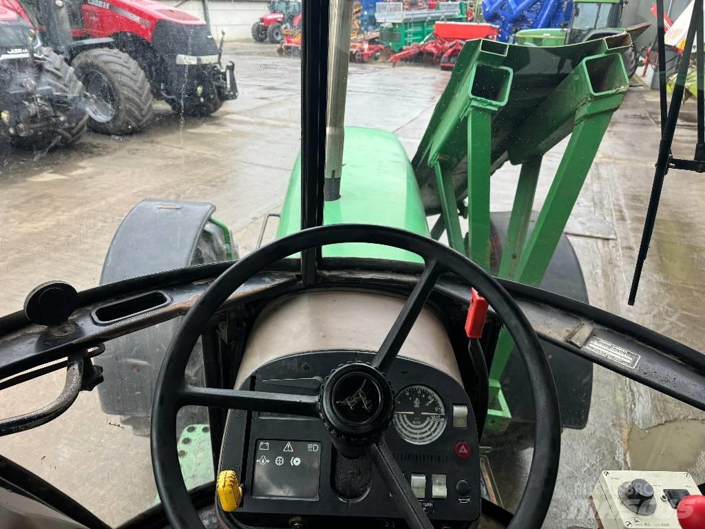 John Deere 3650 Traktory