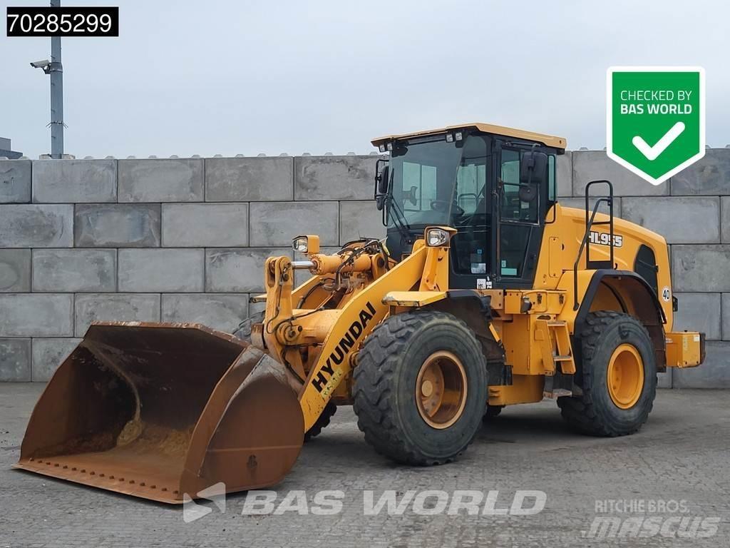 Hyundai HL955 Kolesové nakladače