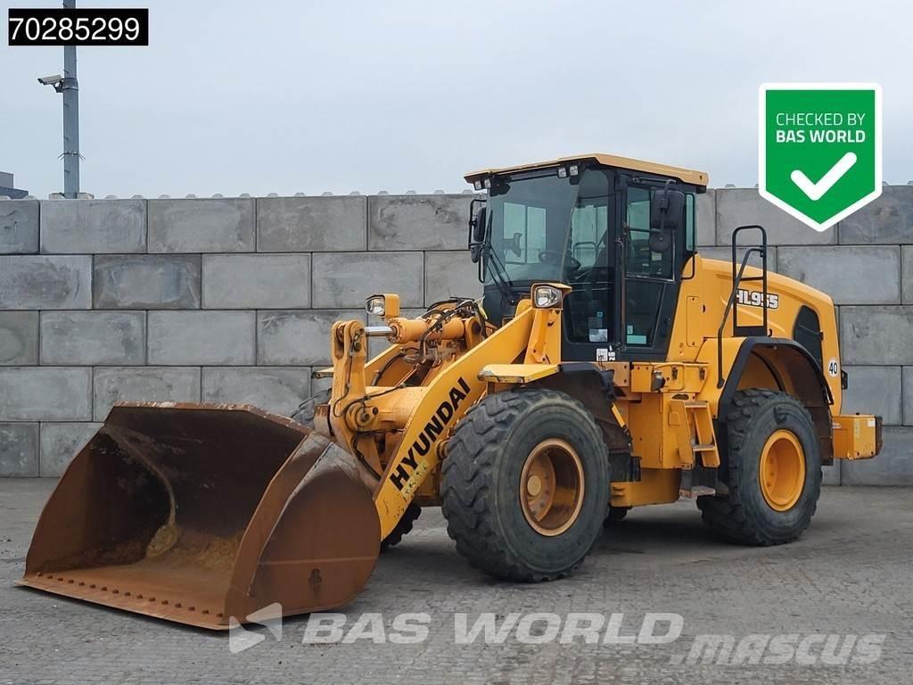 Hyundai HL955 Kolesové nakladače