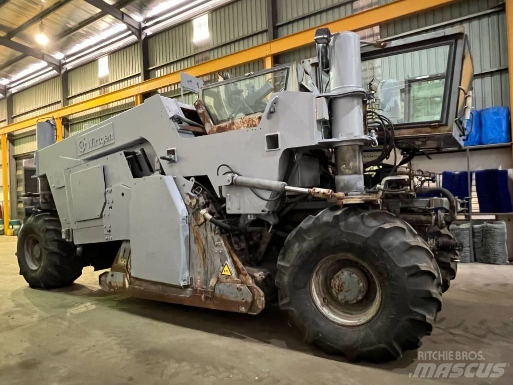 Wirtgen WR2500 Recyklovače asfaltu