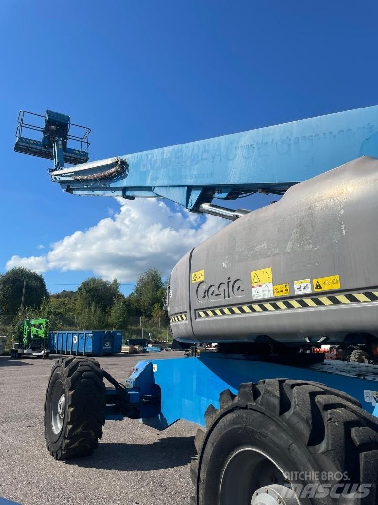 Genie S 125 Kĺbové plošiny