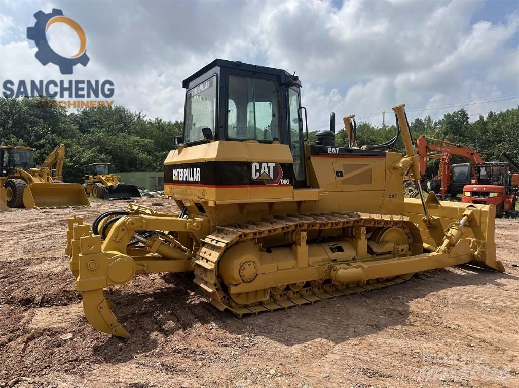 CAT D 6 G Pásové dozéry