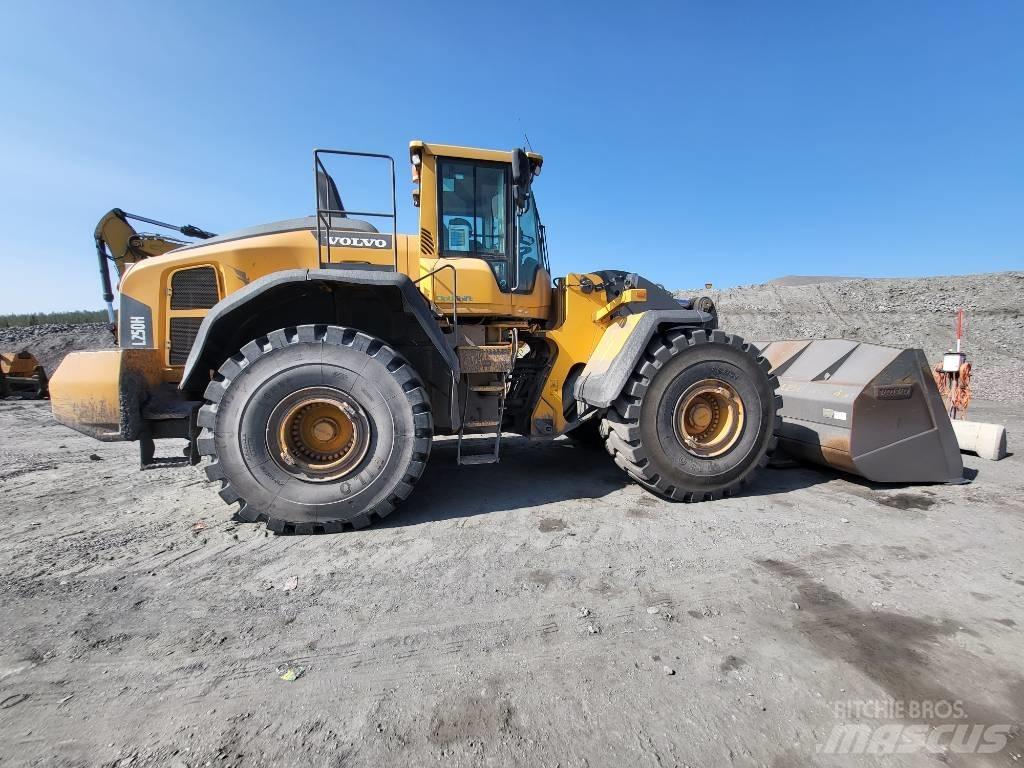 Volvo L 250 H Kolesové nakladače