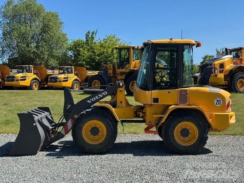 Volvo L 35 G Kolesové nakladače