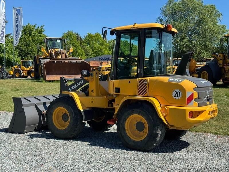 Volvo L 35 G Kolesové nakladače