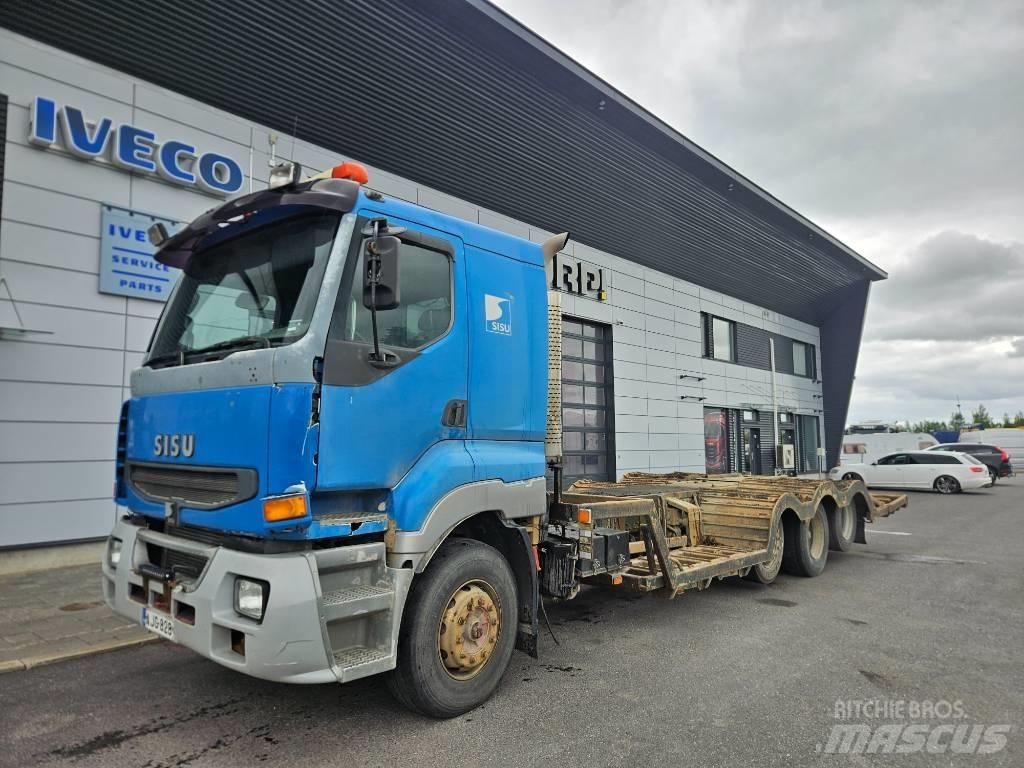 Sisu E12 8x2 Nákladné automobily na prepravu lesných strojov