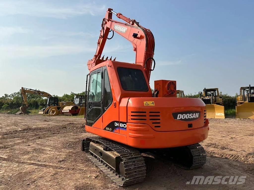 Doosan DH 80 Midi rýpadlá 7 t - 12 t