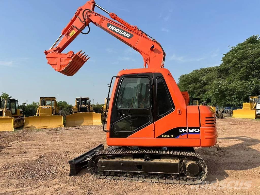 Doosan DH 80 Midi rýpadlá 7 t - 12 t