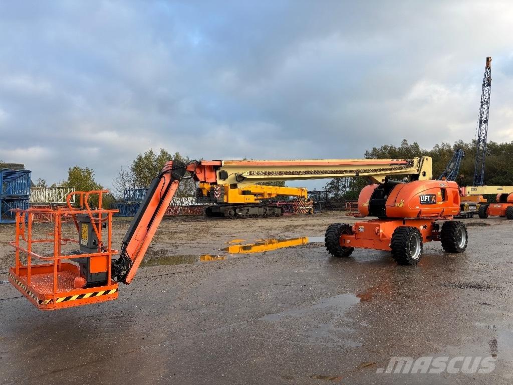 JLG 860 SJ Teleskopické plošiny
