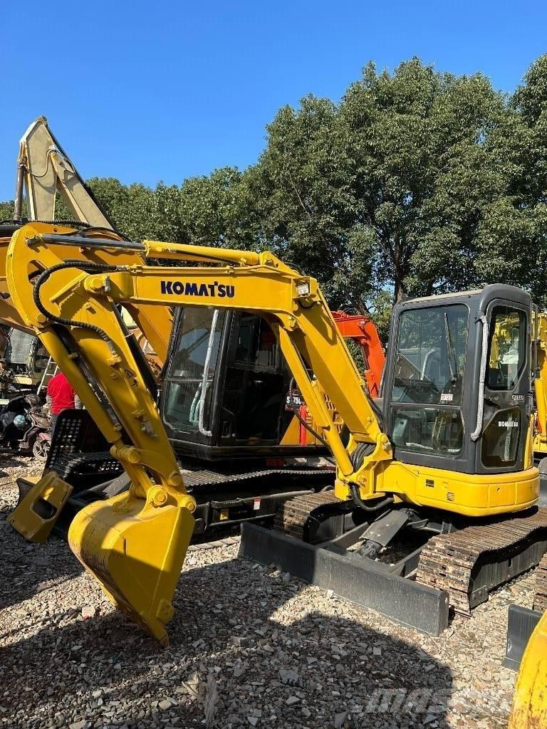 Komatsu PC 40 Pásové rýpadlá