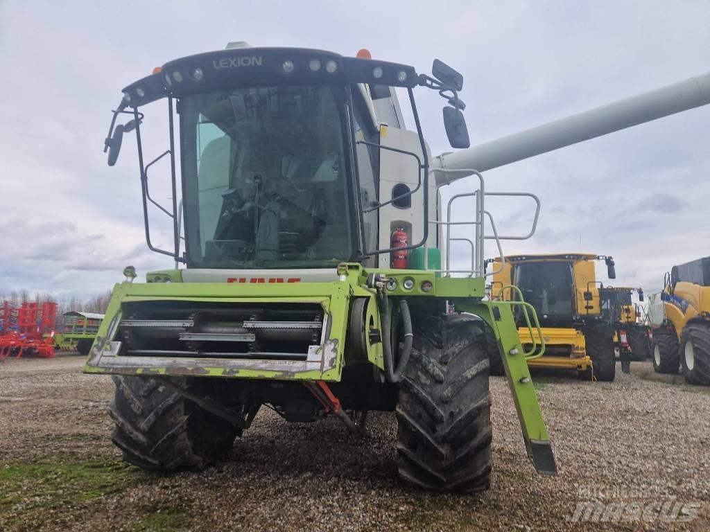 CLAAS Lexion 660 Kombinované zberacie stroje
