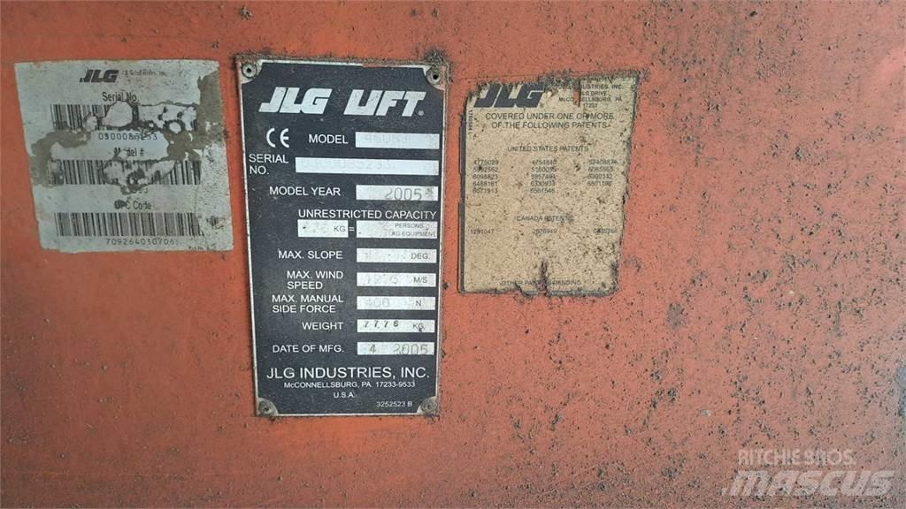 JLG 460SJ Teleskopické plošiny