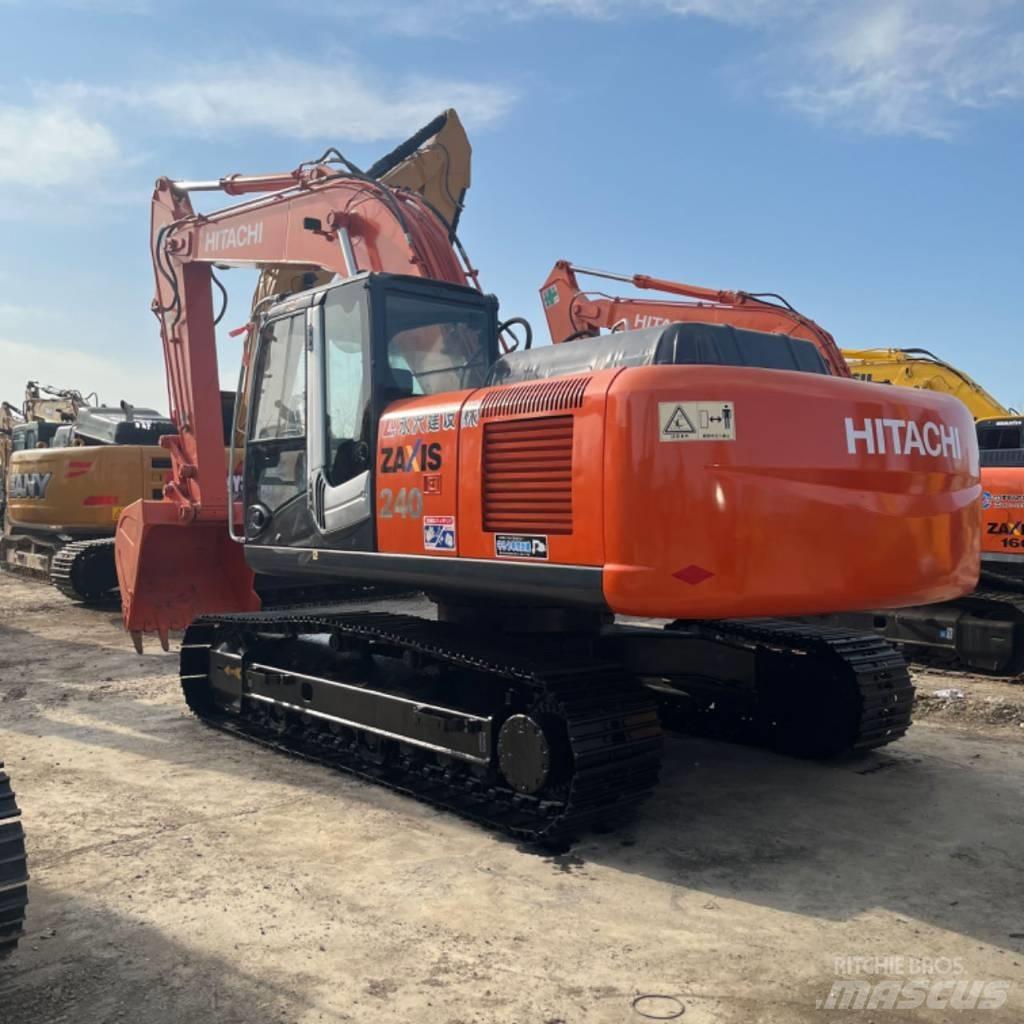 Hitachi ZX 240 Pásové rýpadlá