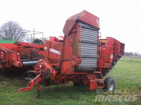 Grimme LK 650 Zemiakové kombajny