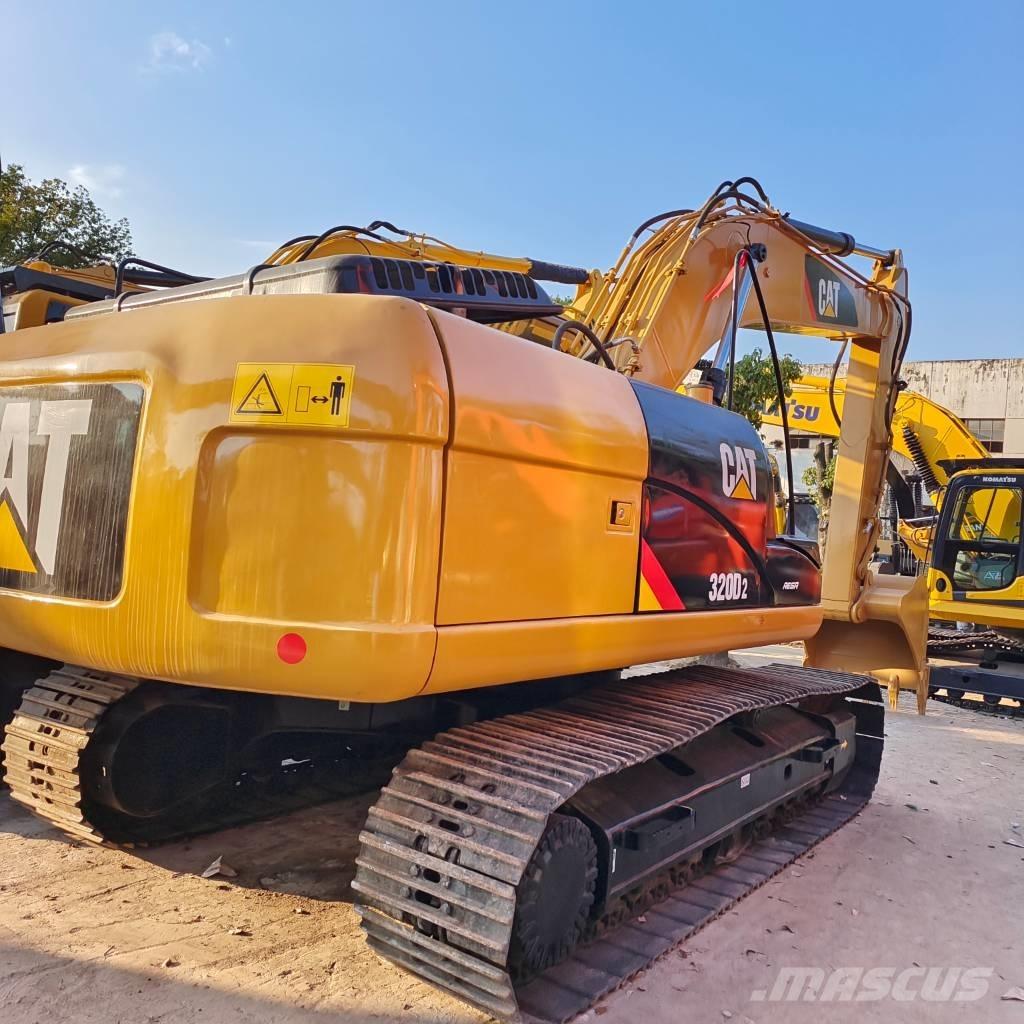 CAT 320 D Pásové rýpadlá
