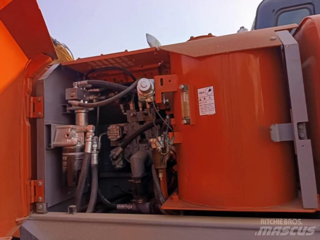Hitachi ZX160 Pásové rýpadlá