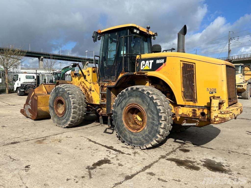 CAT 966 H Kolesové nakladače