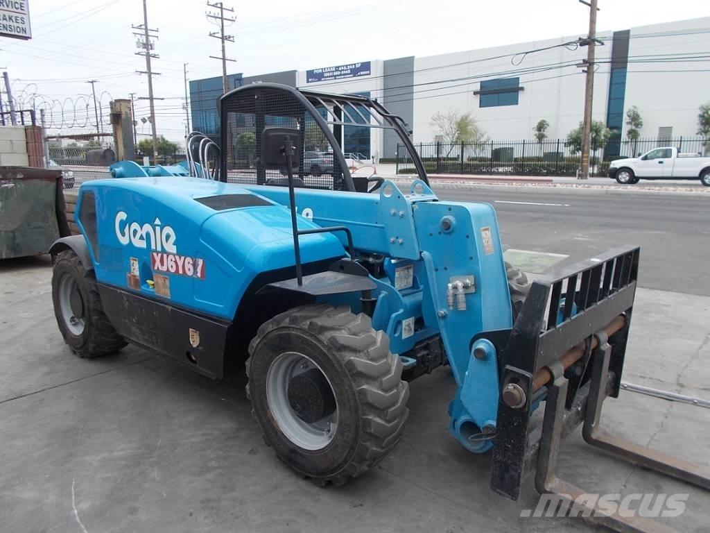 Genie GTH 5519 Teleskopické manipulátory
