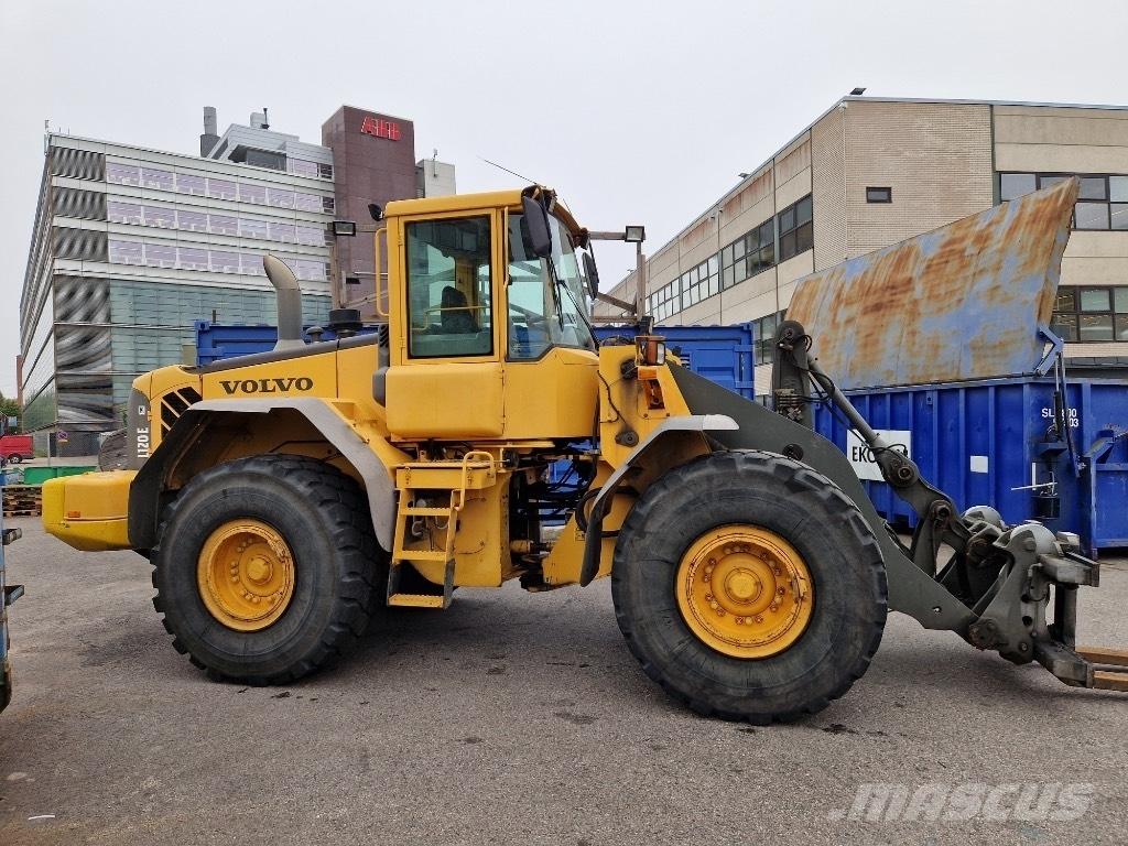 Volvo L 120 E Kolesové nakladače