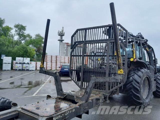 Valtra N153 Lesné traktory