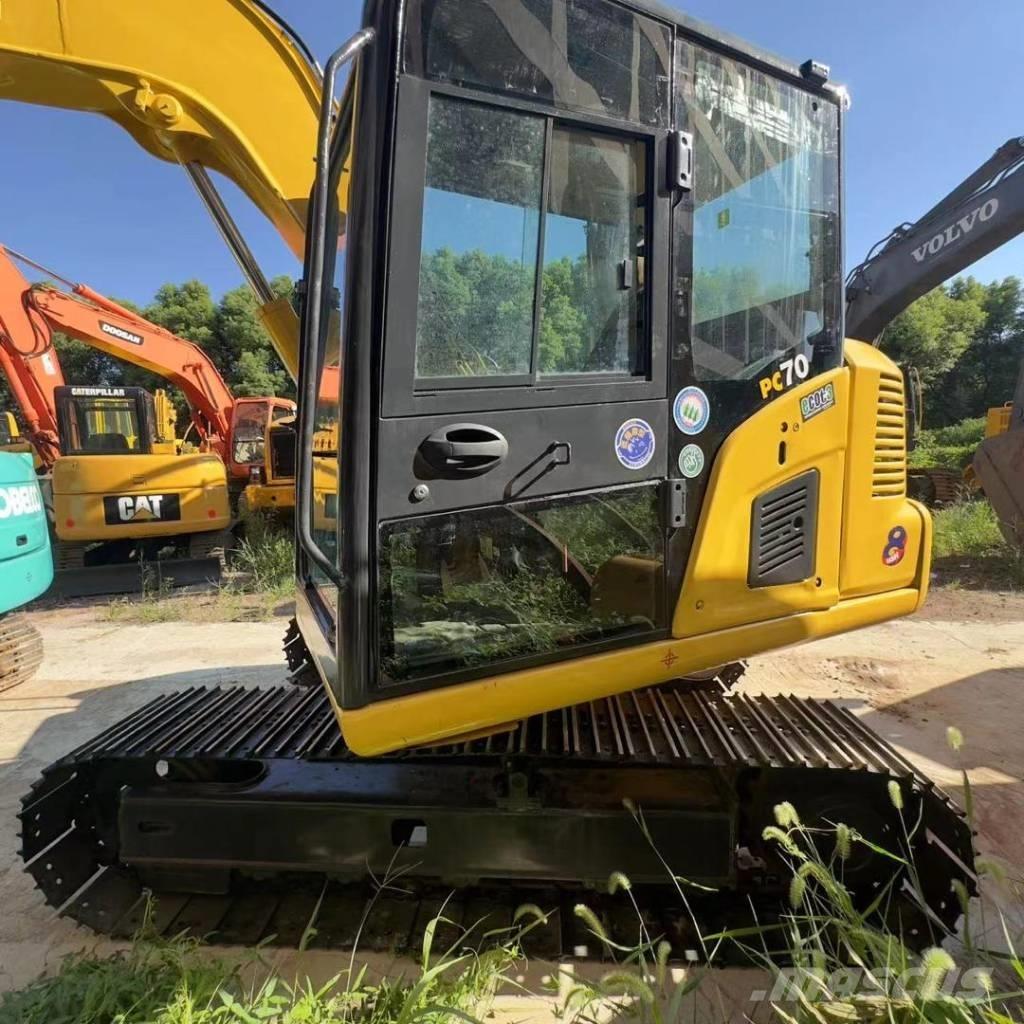 Komatsu PC 70 Pásové rýpadlá