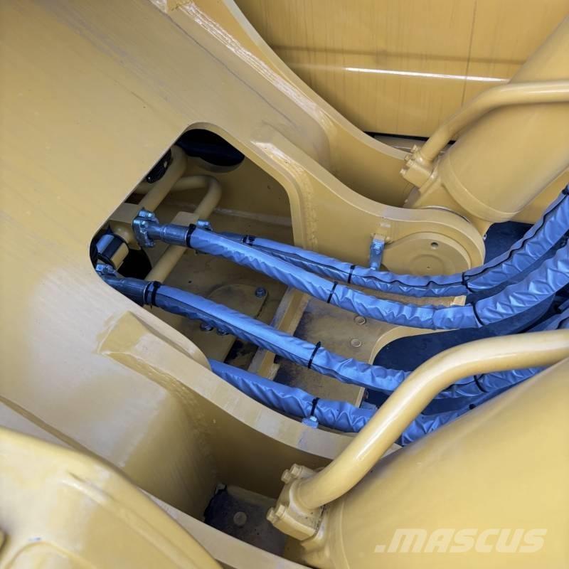 Komatsu PC 450 Pásové rýpadlá