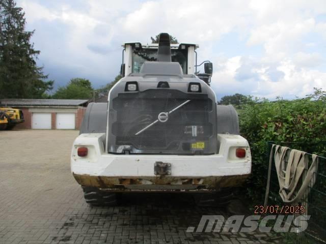 Volvo L 120 H Kolesové nakladače