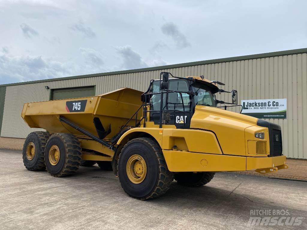 CAT 745 C Kĺbové nákladné autá