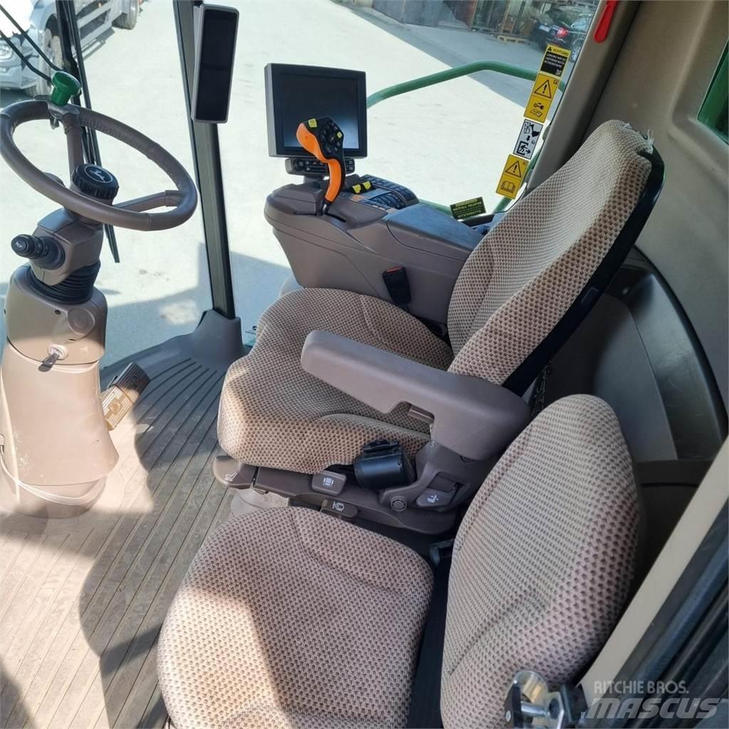 John Deere S 790 Kombinované zberacie stroje