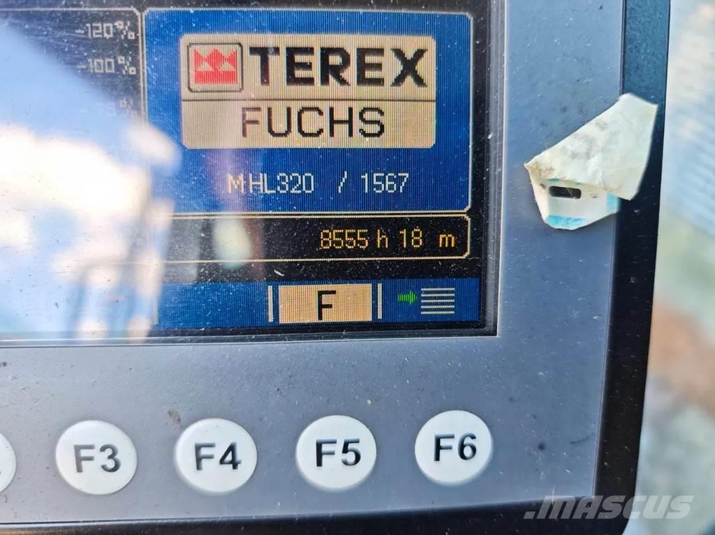 Fuchs MHL 320 Stroje pre manipuláciu s odpadom