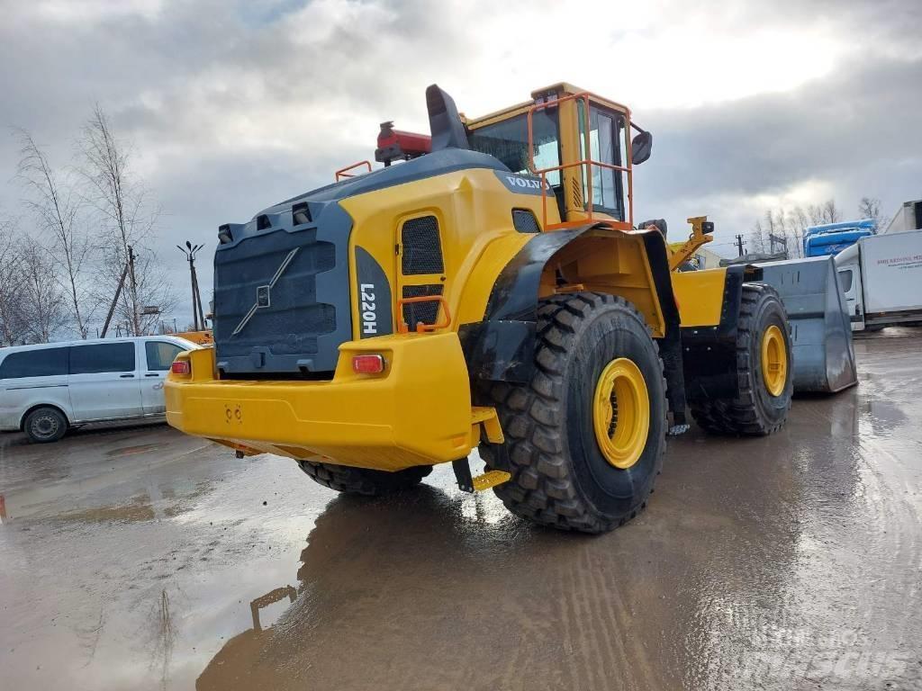 Volvo L 220 H Kolesové nakladače