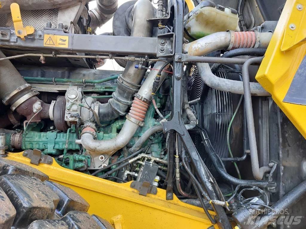 Volvo L 220 H Kolesové nakladače