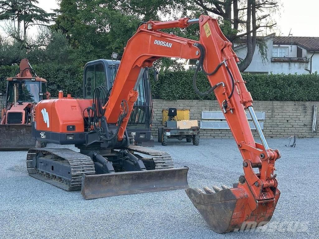 Doosan SOLAR 75V Midi rýpadlá 7 t - 12 t