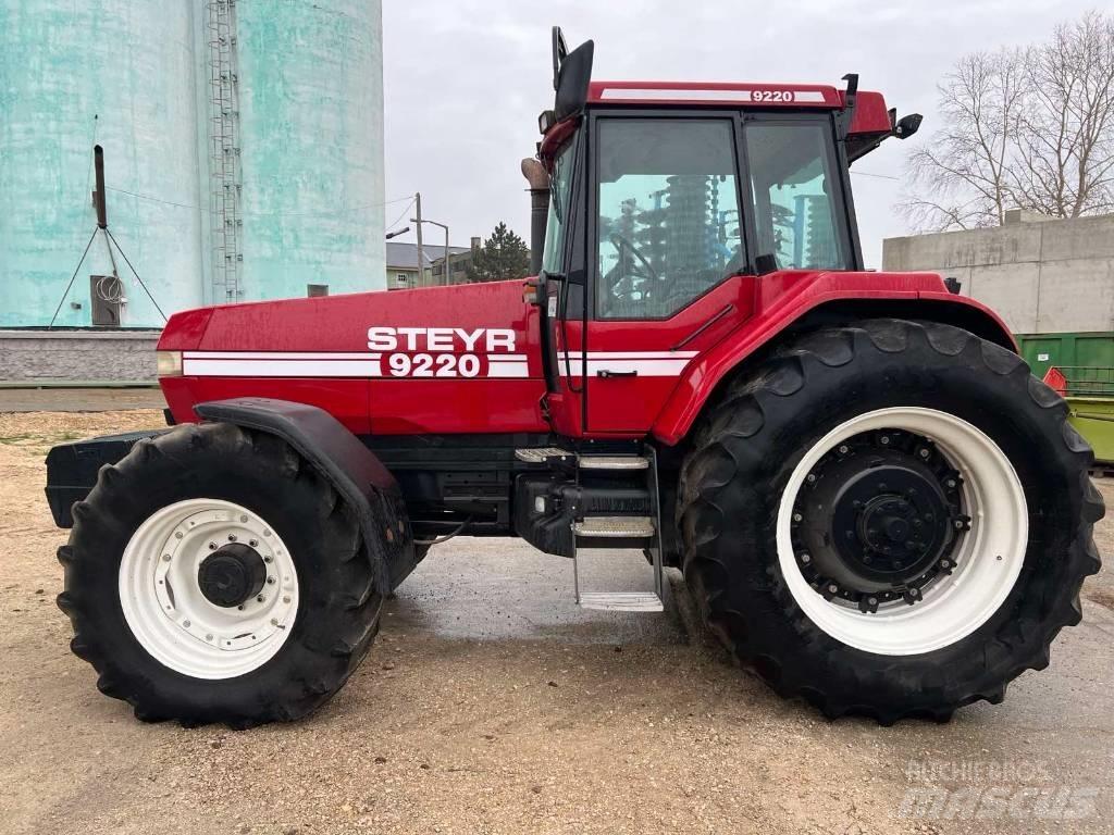 Steyr 9220 Traktory