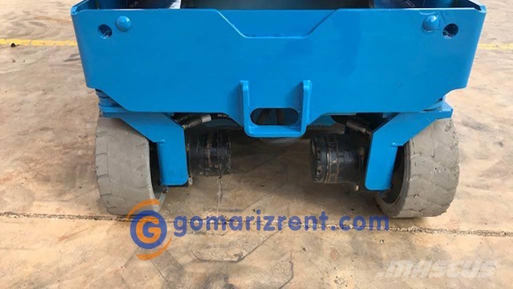 Genie GS 1932 Nožnicové zdvíhacie plošiny