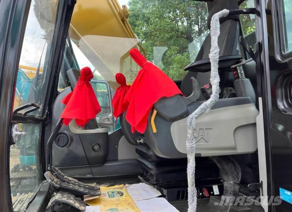 CAT 318dl Pásové rýpadlá